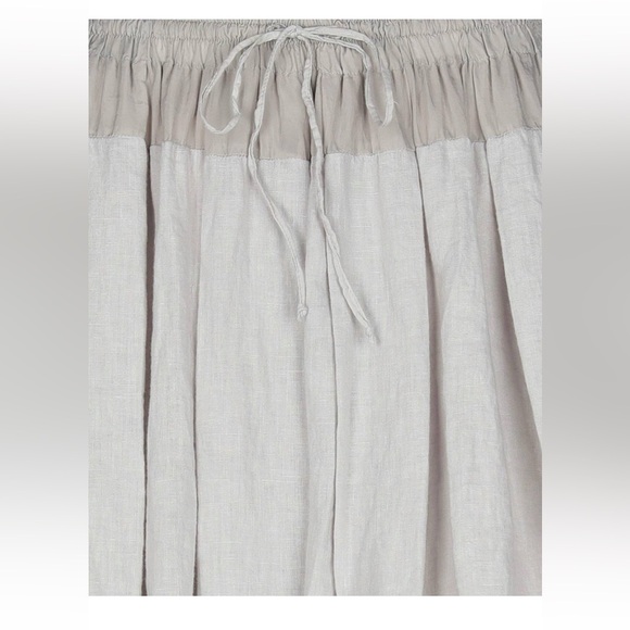 European Culture Mini Summer Skirt in Size Small - Picture 3 of 9